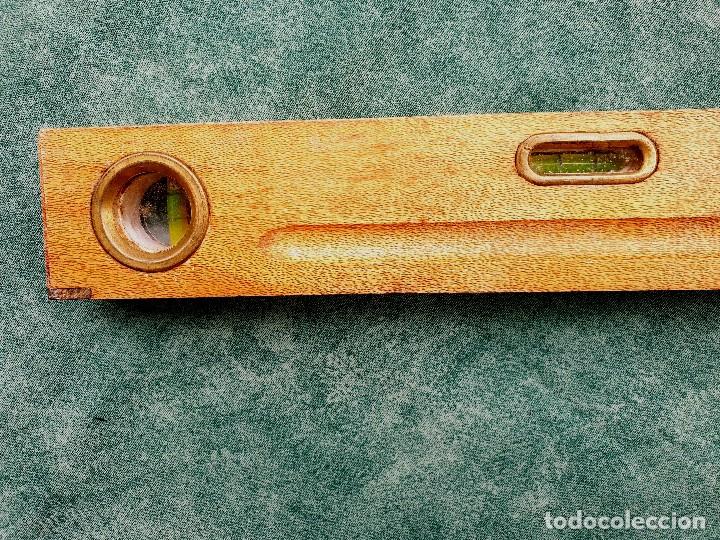 Antig&uuml;edades: NIVEL DE MADERA ALCA - Foto 2