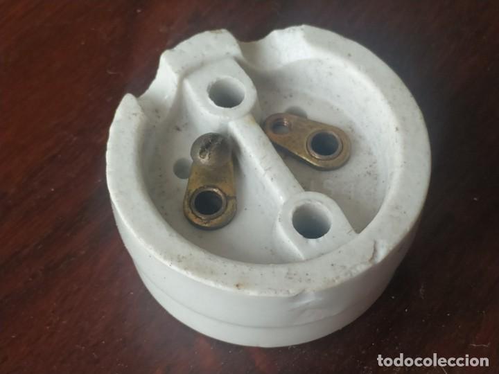 Antig&uuml;edades: Base de ceramica para enchufe a corriente, - Foto 3