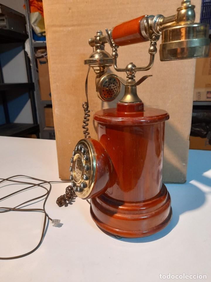 Antig&uuml;edades: TELEFONO VINTAGE DE MADERA Y METAL - Foto 4