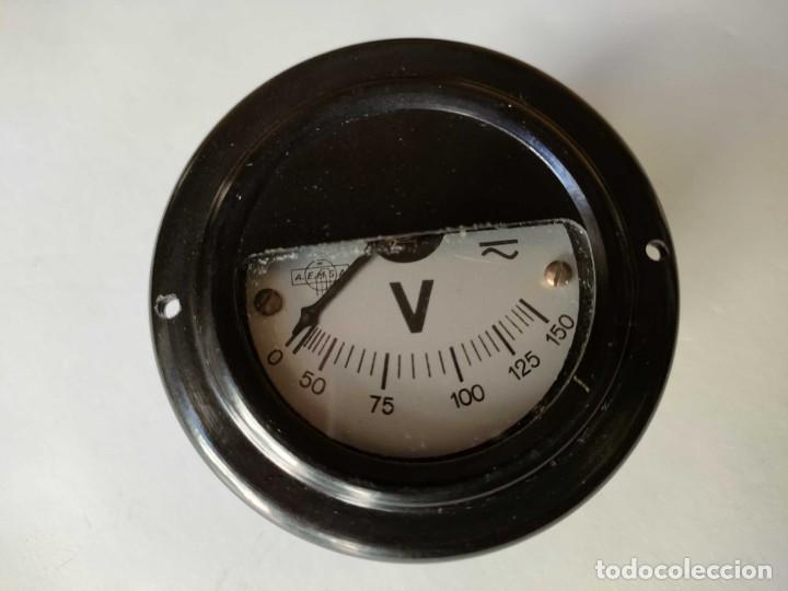 Antig&uuml;edades: AEMSA VOLTIMETRO ANTIGUO, FUNCIONA. ANTIQUE VOLTMETER - Foto 1