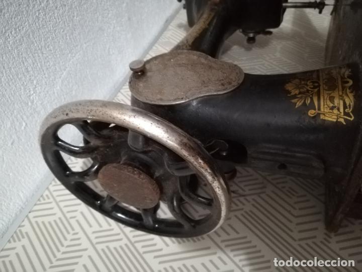 Antig&uuml;edades: Maquina de coser Singer.Modelo de 1916 - Foto 12