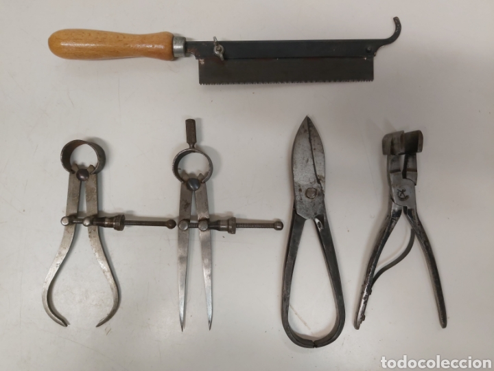 Antig&uuml;edades: Lote de herramientas - Foto 1
