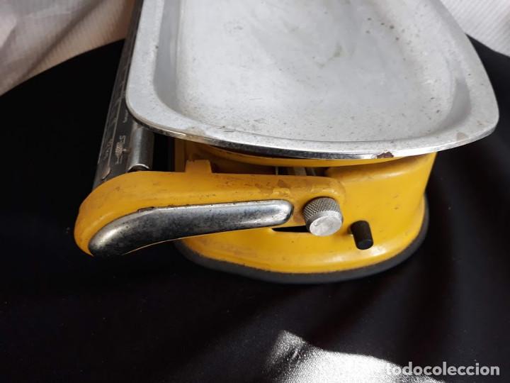 Antig&uuml;edades: Balanza para Bebe - Foto 7