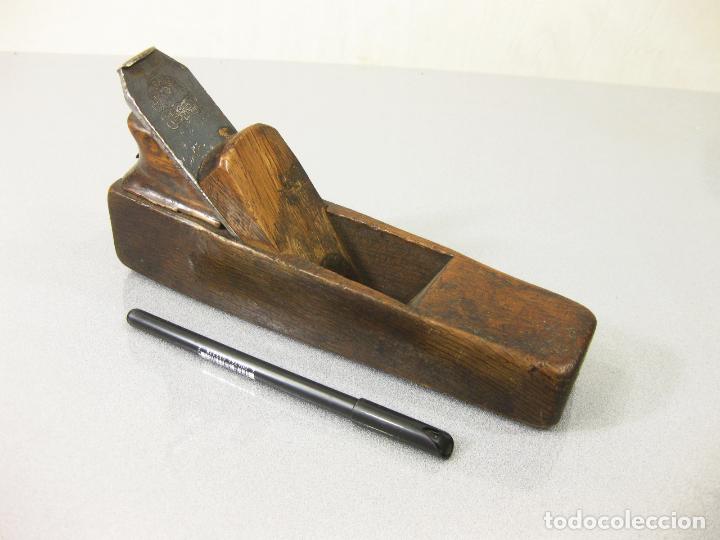 Antig&uuml;edades: CEPILLO DE CARPINTERO CON CUCHILLA GOLDENBERG N&ordm; 40 - Foto 1
