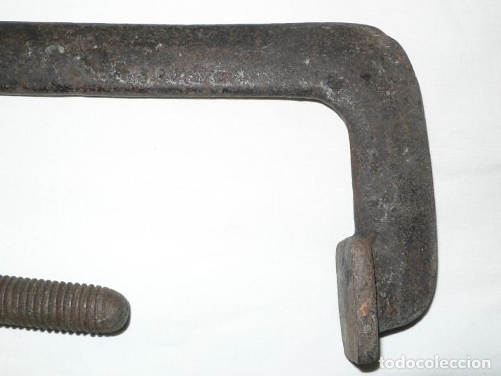 Antig&uuml;edades: ANTIGUO SARGENTO DE HIERRO DE PALOMILLA. - Foto 11