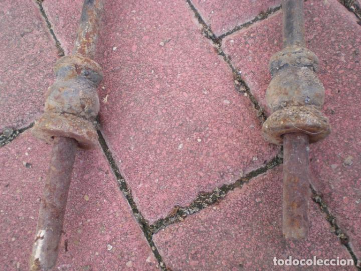 Antig&uuml;edades: Antigua Reja (2) - Forja - Foto 2
