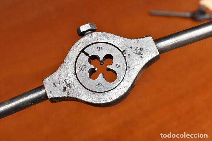 Antig&uuml;edades: TERRAJA Y PORTATERRAJAS DE 35 CM - Foto 2