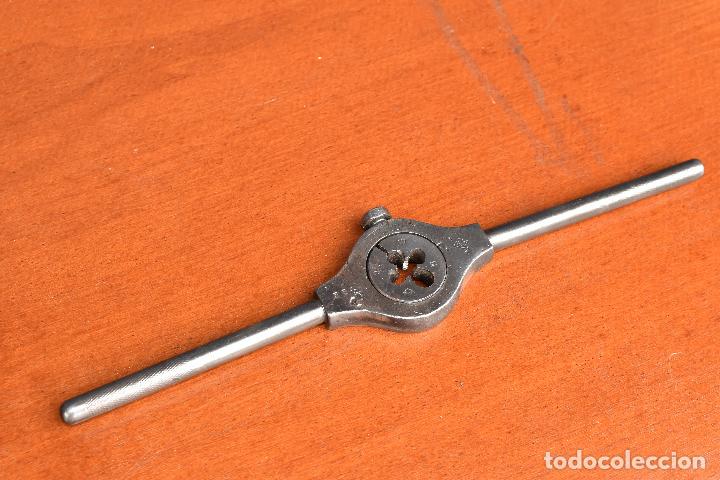 Antig&uuml;edades: TERRAJA Y PORTATERRAJAS DE 35 CM - Foto 5
