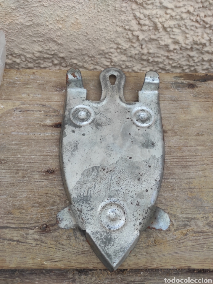 Antig&uuml;edades: Antiguo Soporte de Plancha - Foto 4