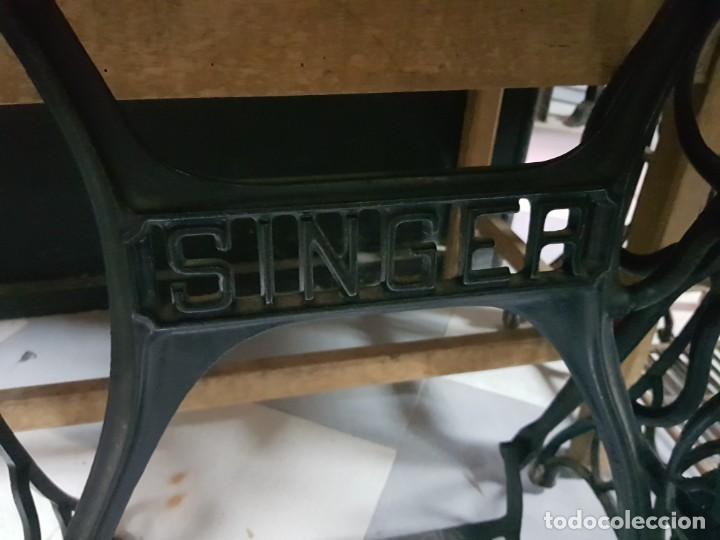 Antig&uuml;edades: MUY ANTIGUA MAQUINA DE COSER MARCA SINGER TAPA RECTANGULAR - Foto 1