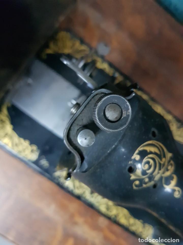 Antig&uuml;edades: MUY ANTIGUA MAQUINA DE COSER MARCA SINGER TAPA RECTANGULAR - Foto 8
