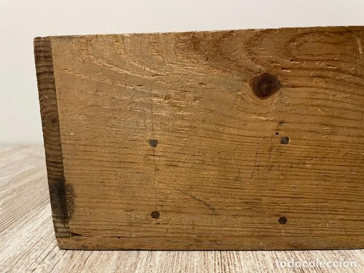 Antig&uuml;edades: CAJA O CAJON DE CARPINTERO PARA CLAVOS - Foto 9
