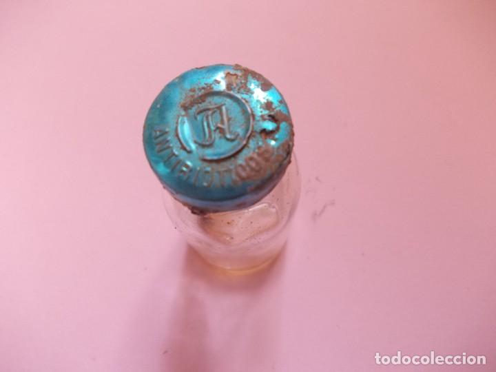 Antig&uuml;edades: Antigua Ampolla de antibioticos (vacio) - Foto 1