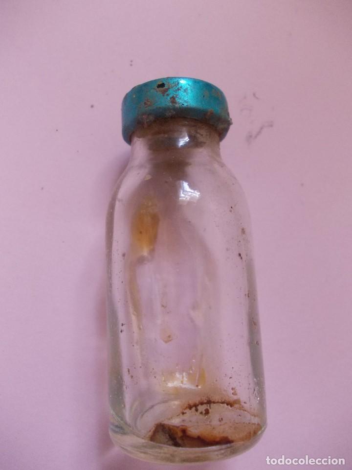 Antig&uuml;edades: Antigua Ampolla de antibioticos (vacio) - Foto 6