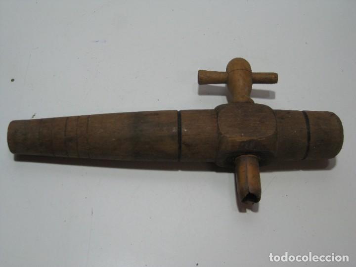 Antigüedades: Antiguo grifo de madera para barril. tonel. 22cm. - Foto 1 - 285466043