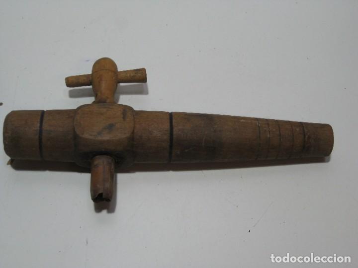 Antigüedades: Antiguo grifo de madera para barril. tonel. 22cm. - Foto 3 - 285466043