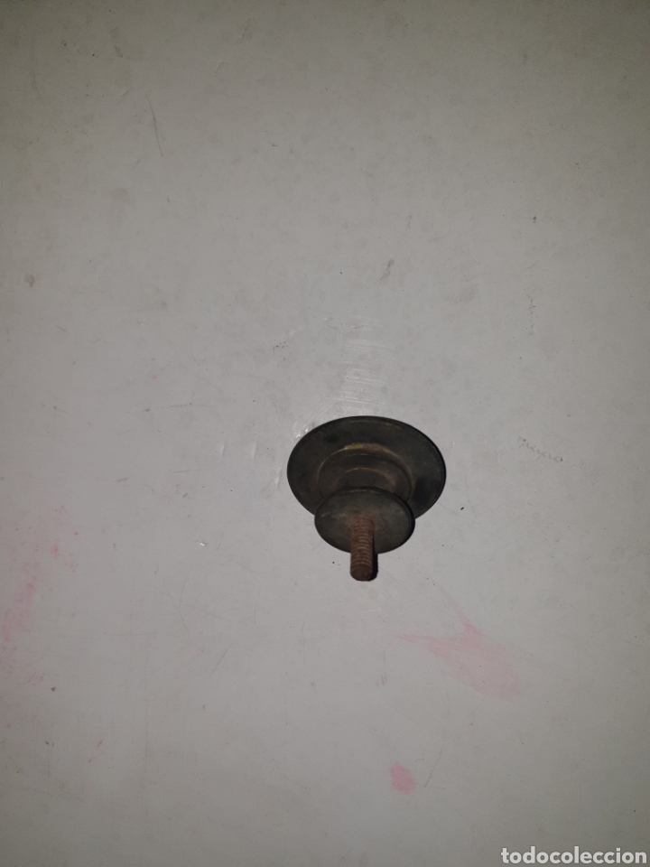 Antig&uuml;edades: TIRADOR DE BRONCE - Foto 1