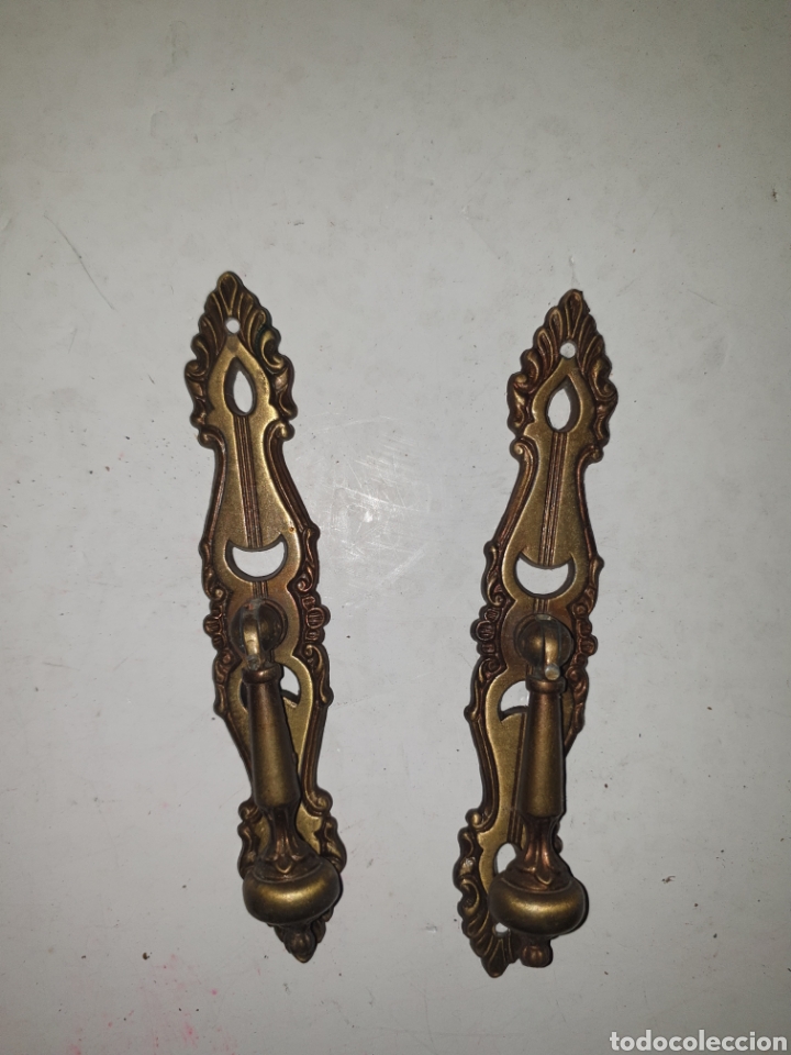 Antig&uuml;edades: 2 TIRADORES - Foto 1