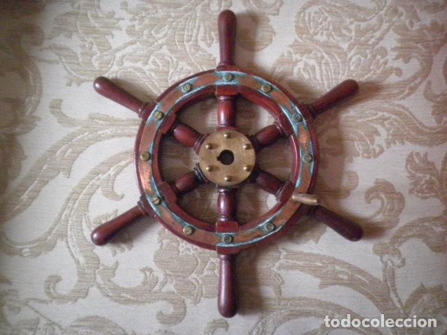 Antig&uuml;edades: Timon autentico y antiguo - Foto 1