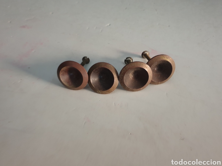 Antig&uuml;edades: 4 TIRADORES - Foto 1