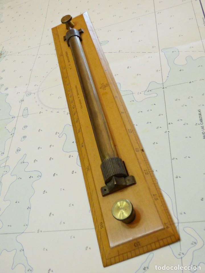 Antiquit&eacute;s: ANTIGUA REGLA DE CARTOGRAF&Iacute;A N&Aacute;UTICA, DE RODILLOS PARALELOS. 1910-1930