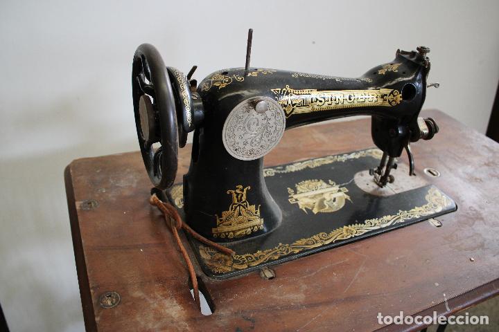 Antig&uuml;edades: maquina de coser antigua singer - Foto 4