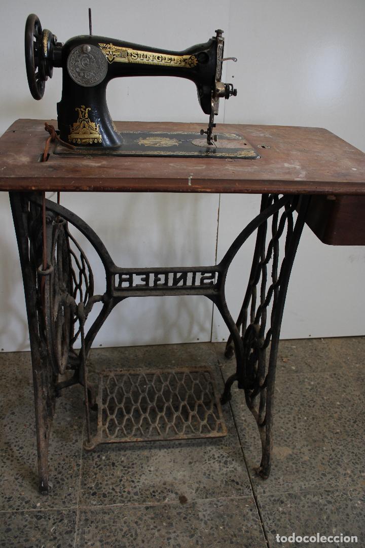 Antig&uuml;edades: maquina de coser antigua singer - Foto 5