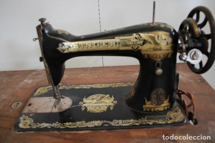 Antig&uuml;edades: maquina de coser antigua singer - Foto 12