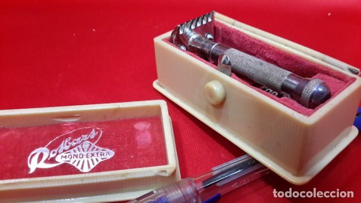 Antig&uuml;edades: ESTUCHE CON CUCHILLA DE AFEITADO - Foto 2