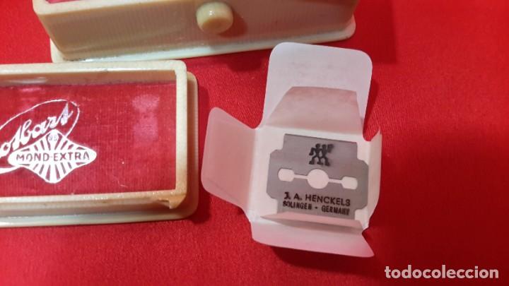 Antig&uuml;edades: ESTUCHE CON CUCHILLA DE AFEITADO - Foto 8