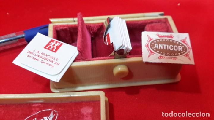 Antig&uuml;edades: ESTUCHE CON CUCHILLA DE AFEITADO - Foto 10