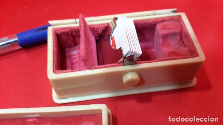 Antig&uuml;edades: ESTUCHE CON CUCHILLA DE AFEITADO - Foto 11