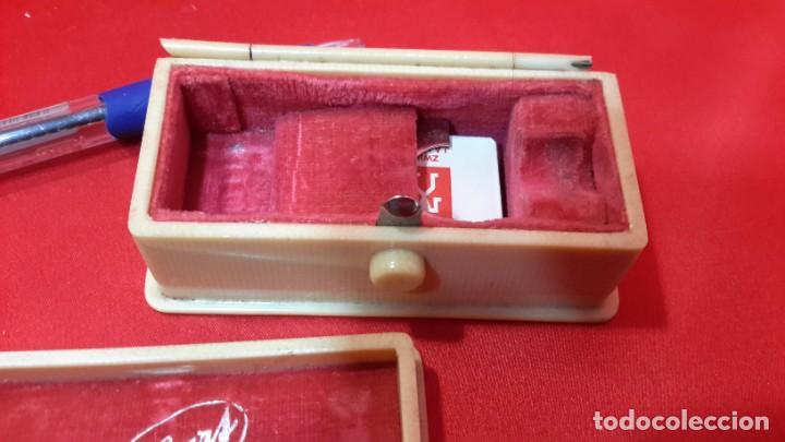 Antig&uuml;edades: ESTUCHE CON CUCHILLA DE AFEITADO - Foto 12