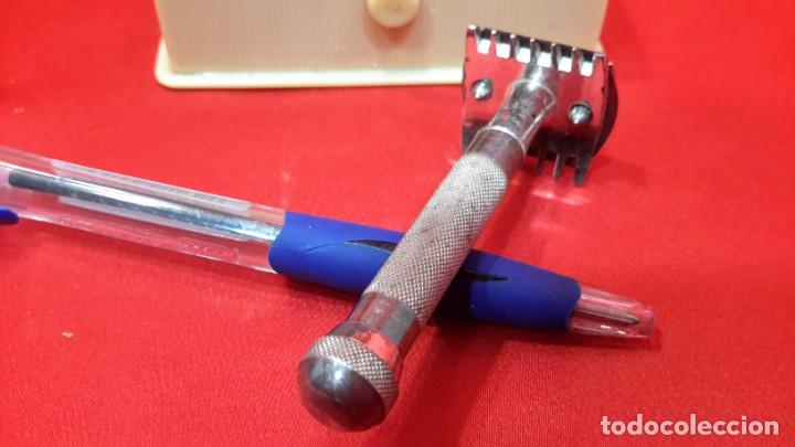 Antig&uuml;edades: ESTUCHE CON CUCHILLA DE AFEITADO - Foto 13