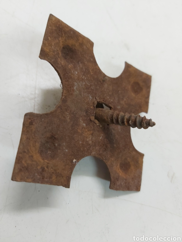 Antig&uuml;edades: Antiguo tornillo con base hierro - Foto 3