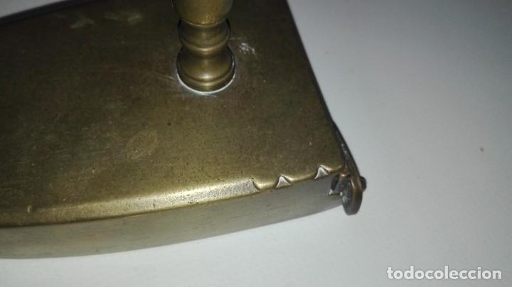 Antig&uuml;edades: ANTIGUA PLANCHA DE BRONCE - Foto 4