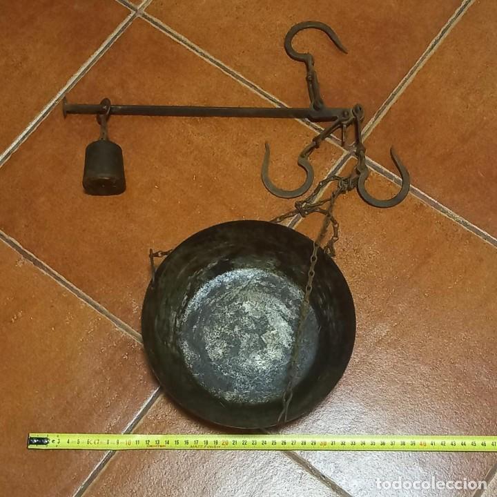 Antig&uuml;edades: B&aacute;scula Romana - Foto 1