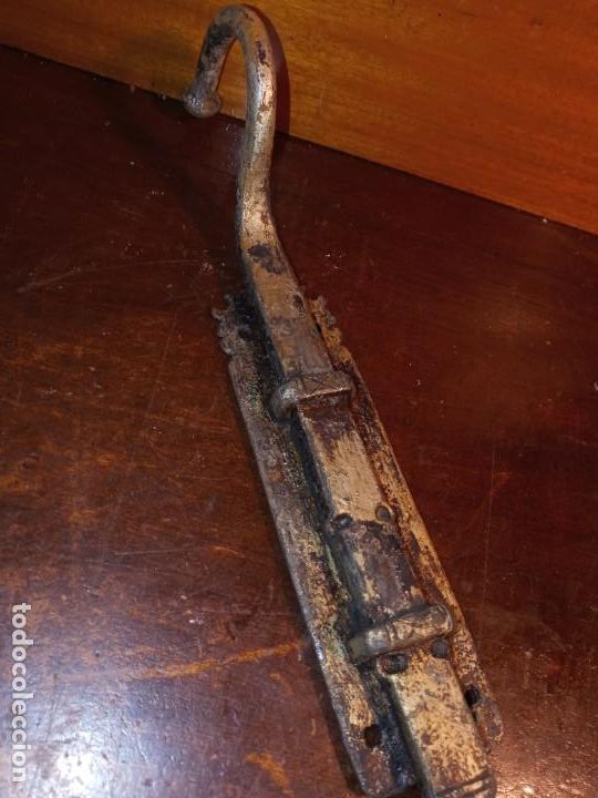 Antig&uuml;edades: CERROJO - PESTILLO . - Foto 2