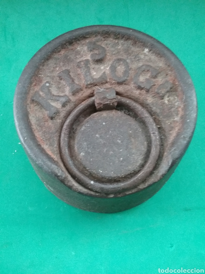 Antig&uuml;edades: Antigua pesa de 5kg. - Foto 3