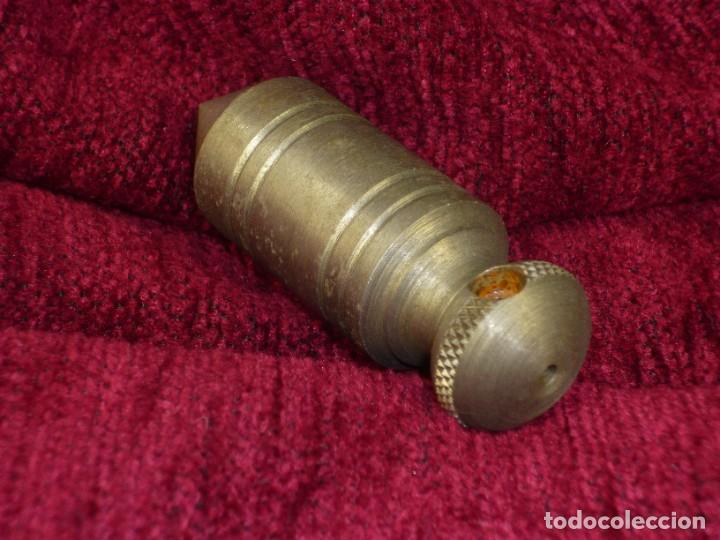 Antig&uuml;edades: Plomada construcci&oacute;n hierro. S.XX. Plumb iron construction. - Foto 4