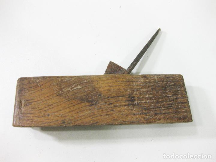 Antig&uuml;edades: ANTIGUO CEPILLO DE CARPINTERO DE MADERA - Foto 3