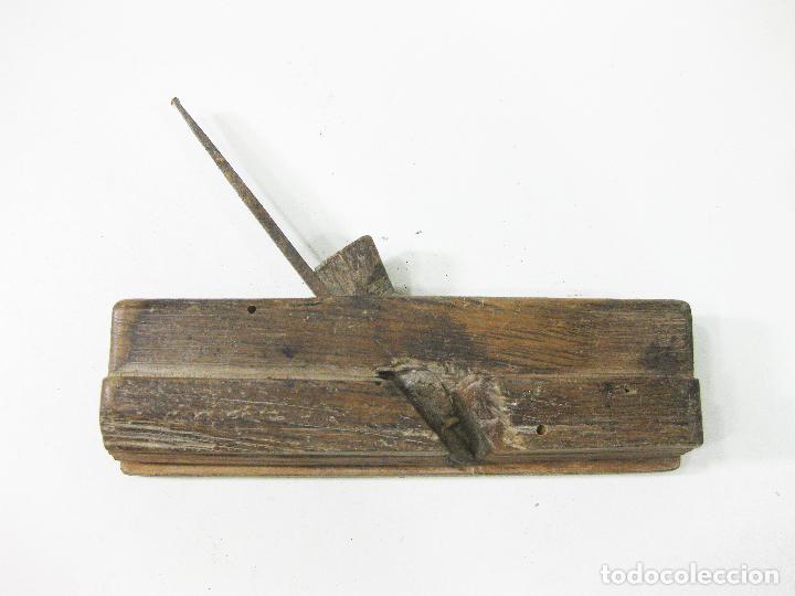 Antig&uuml;edades: ANTIGUO CEPILLO DE CARPINTERO DE MADERA - Foto 5