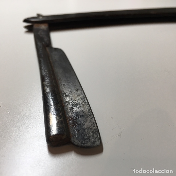 Antig&uuml;edades: Rara navaja de afeitar con mago de asta oscuro - Foto 4