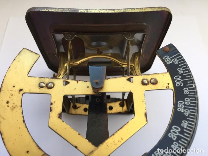 Antig&uuml;edades: PESA CARTAS ANTIGUO - Foto 4