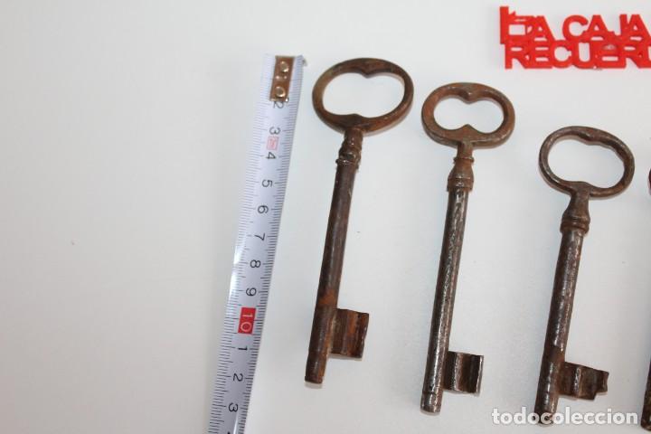 Antig&uuml;edades: 5 LLAVES ANTIGUAS - Foto 4