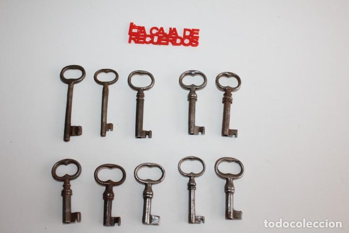 Antig&uuml;edades: 10 LLAVES ANTIGUAS - Foto 1