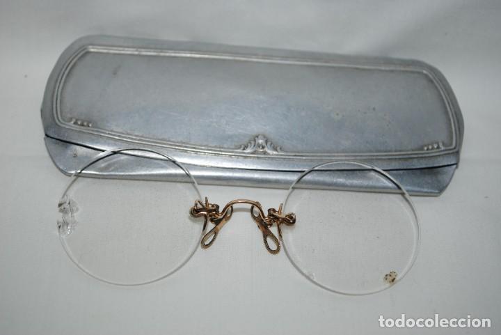 Antig&uuml;edades: GAFAS QUEVEDOS Y FUNDA . - Foto 3