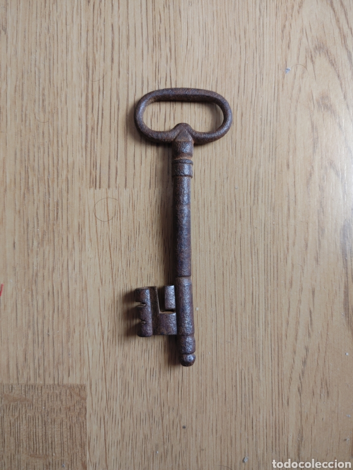 Antig&uuml;edades: Llave hierro.S. XVIII. - Foto 1