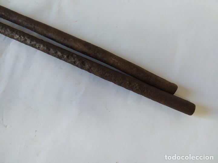 Antig&uuml;edades: ANTIGUAS TENAZAS DE HERRERO, SIGLO XIX., 53 CMS. - Foto 9