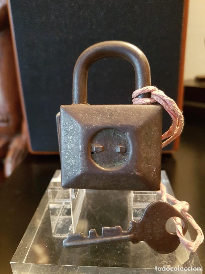 Antig&uuml;edades: CANDADO RGM 406 C - Foto 4